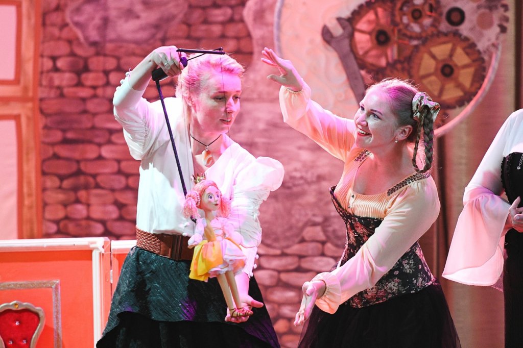 "Прыгающая принцесса". Театр кукол "Brick-Fa-Brick".Спектакль по мотивам пьесы Ладислава Дворского