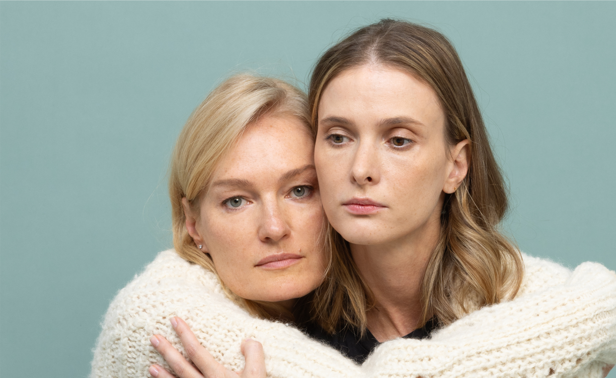 ОСКАР И РОЗОВАЯ ДАМА в ролях: В. Толстоганова и С. Иванова