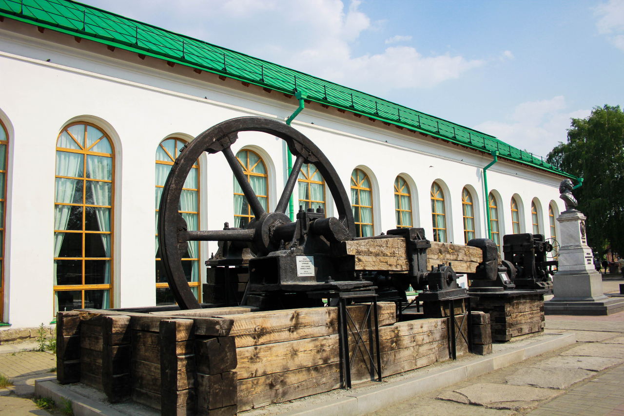 Ганина Яма и Храм на Крови