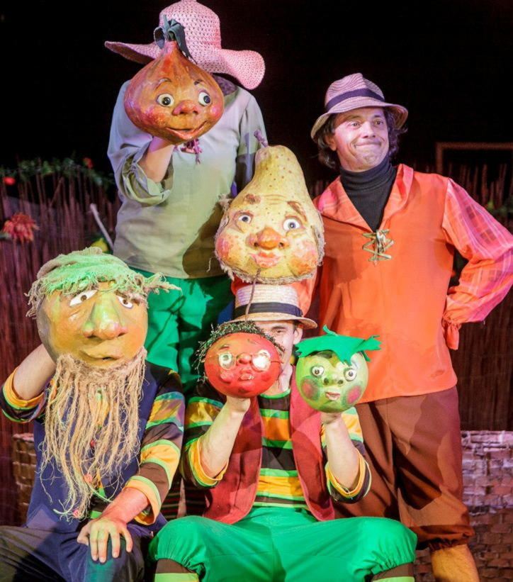 "Чиполлино". Максим Холл. 0+