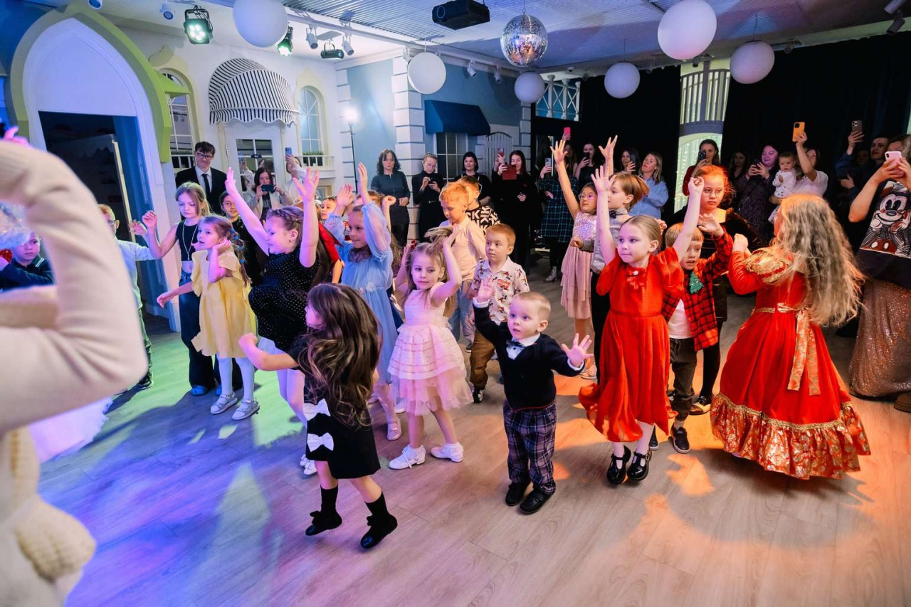 Новогодний переполох в стране Волшебных эльфов