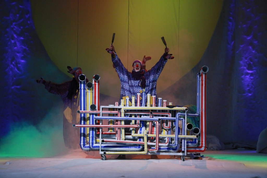 Снежное шоу для малышей "Новогодние шалости"