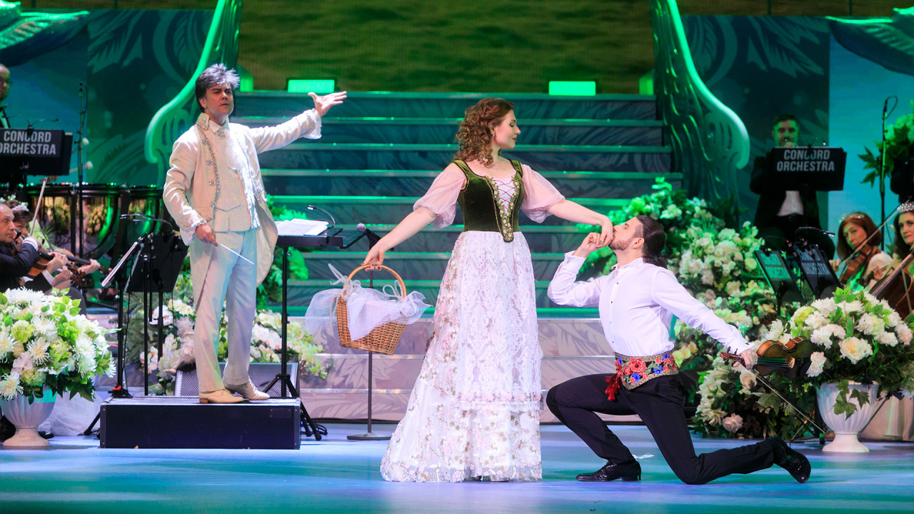 Белоснежный бал Штрауса