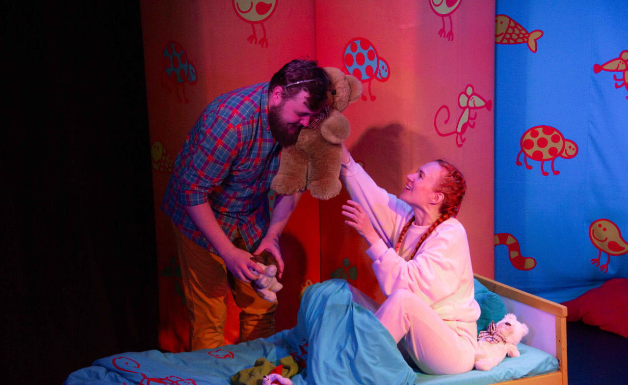 Хныка и Гыка