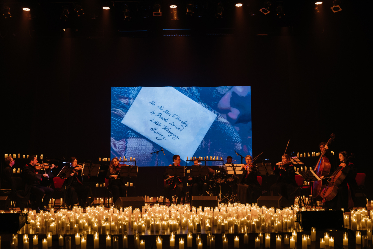 "P.S. Я люблю тебя" Neo Classic Orchestra, живой хор и 3000 свечей.