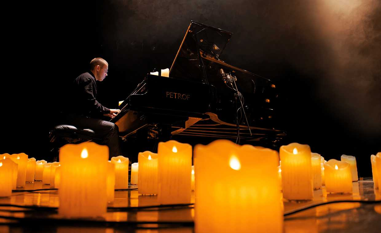 «ЛЮДОВИКО ЭЙНАУДИ: Неоклассика при свечах»