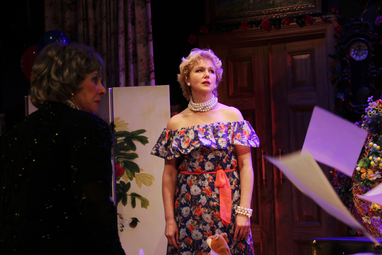 Кошка на раскаленной крыше