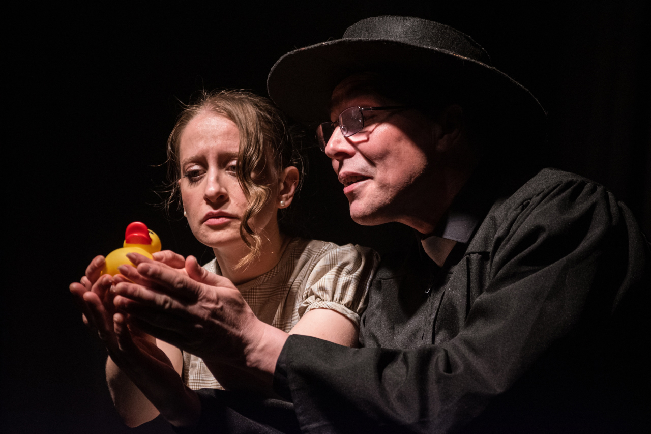 Черничный вкус порока - мастерская сатиры