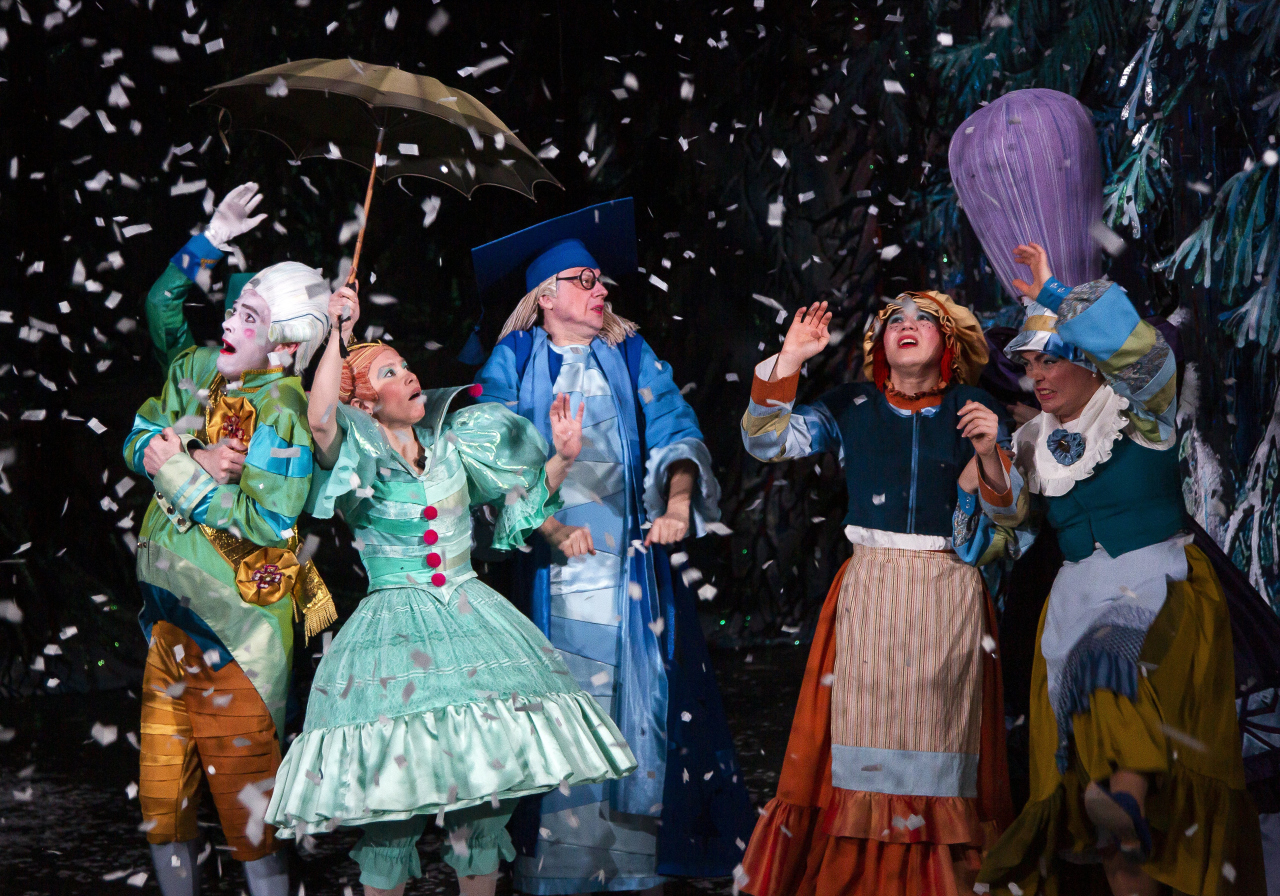 Московская премьера зимней сказки "ДВЕНАДЦАТЬ МЕСЯЦЕВ" от режиссёра Московского театра Н. Сац В. Меркулова