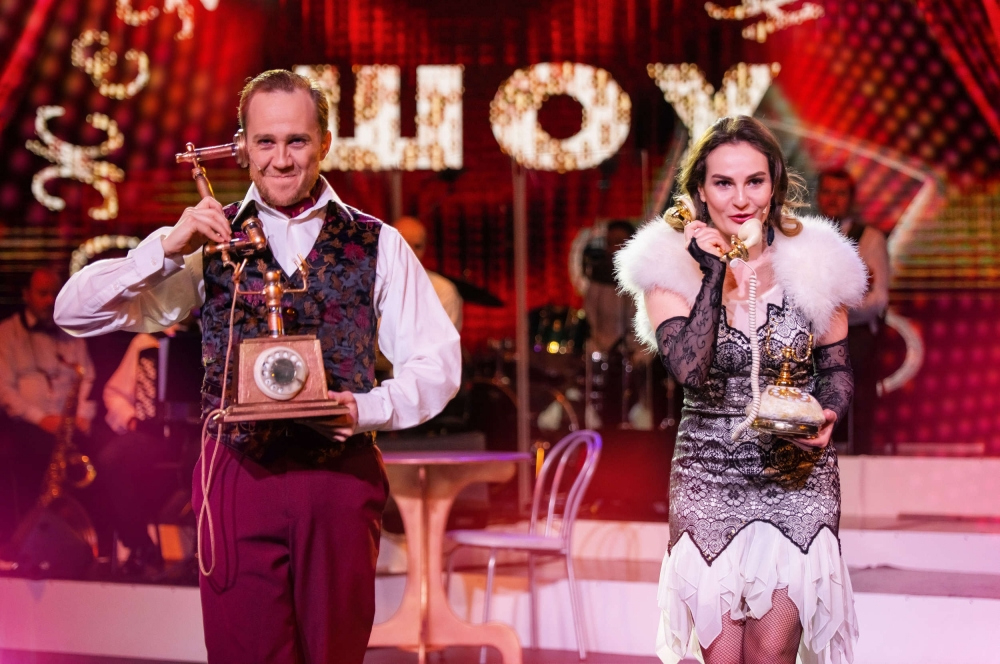 "Джентльмен шоу". 6+