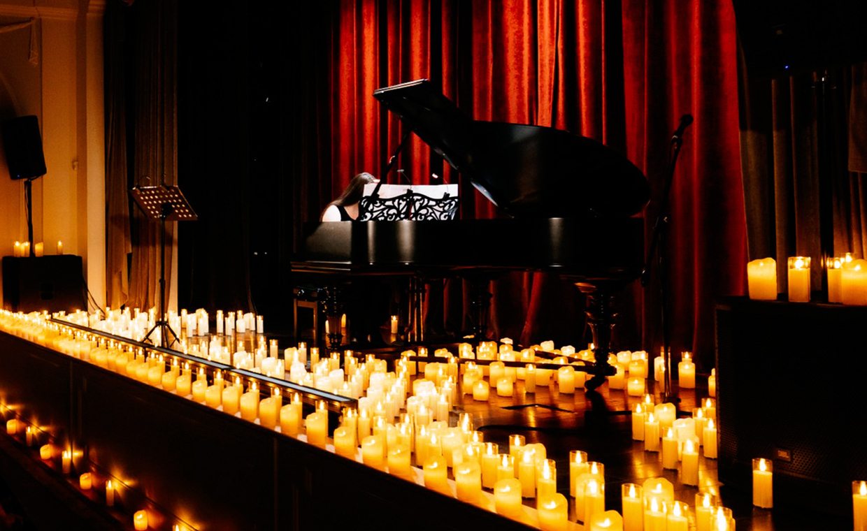 «ЛЮДОВИКО ЭЙНАУДИ: Неоклассика при свечах»