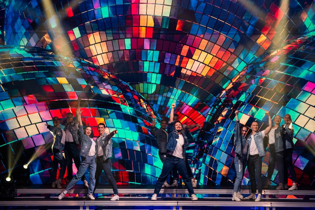 "Все для тебя...". 6+