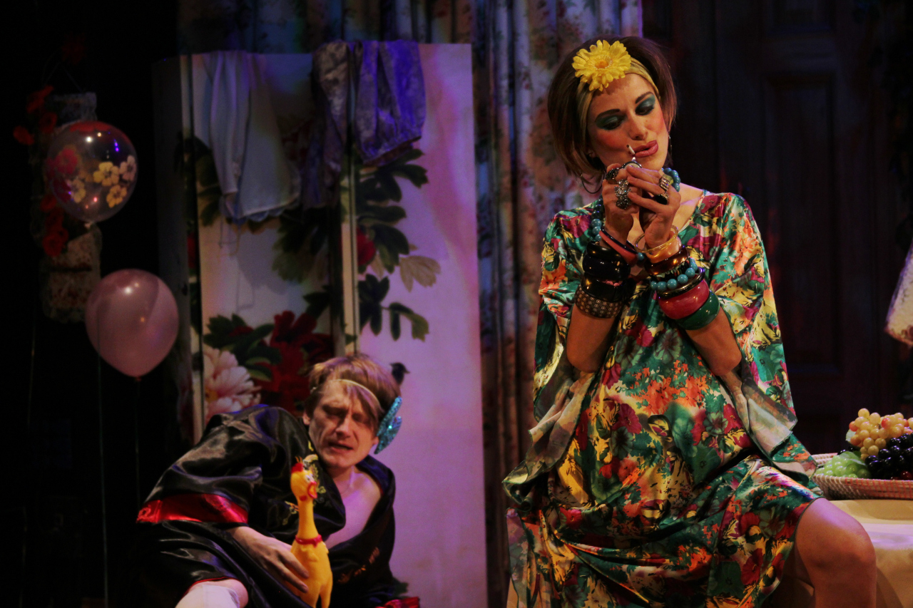 Кошка на раскаленной крыше