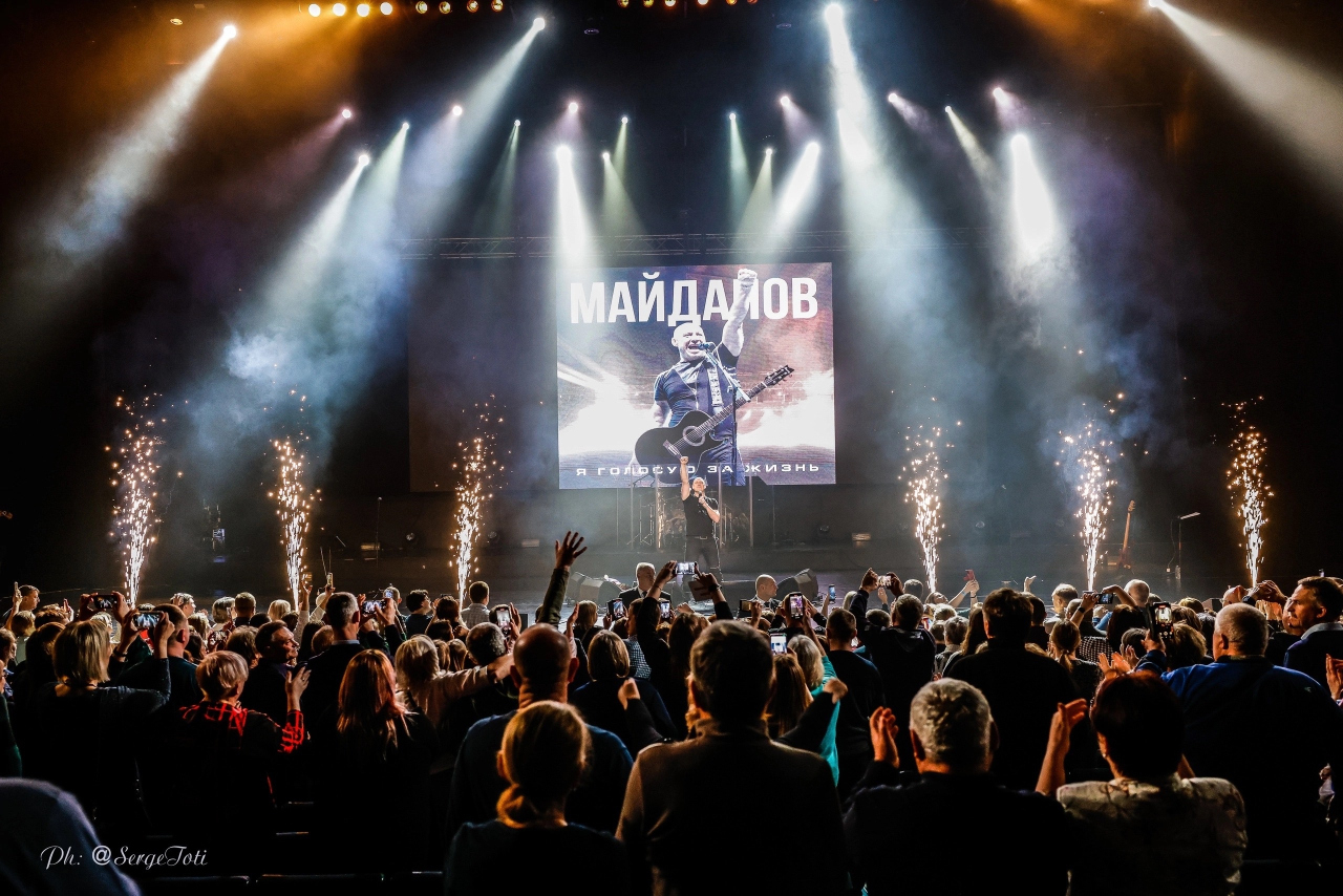 Денис Майданов