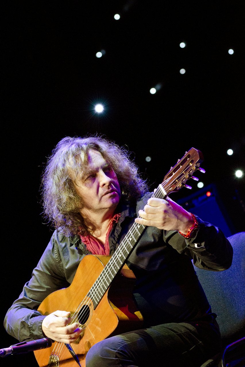 ВИКТОР ЗИНЧУК с программой «Неоклассика и не только...»