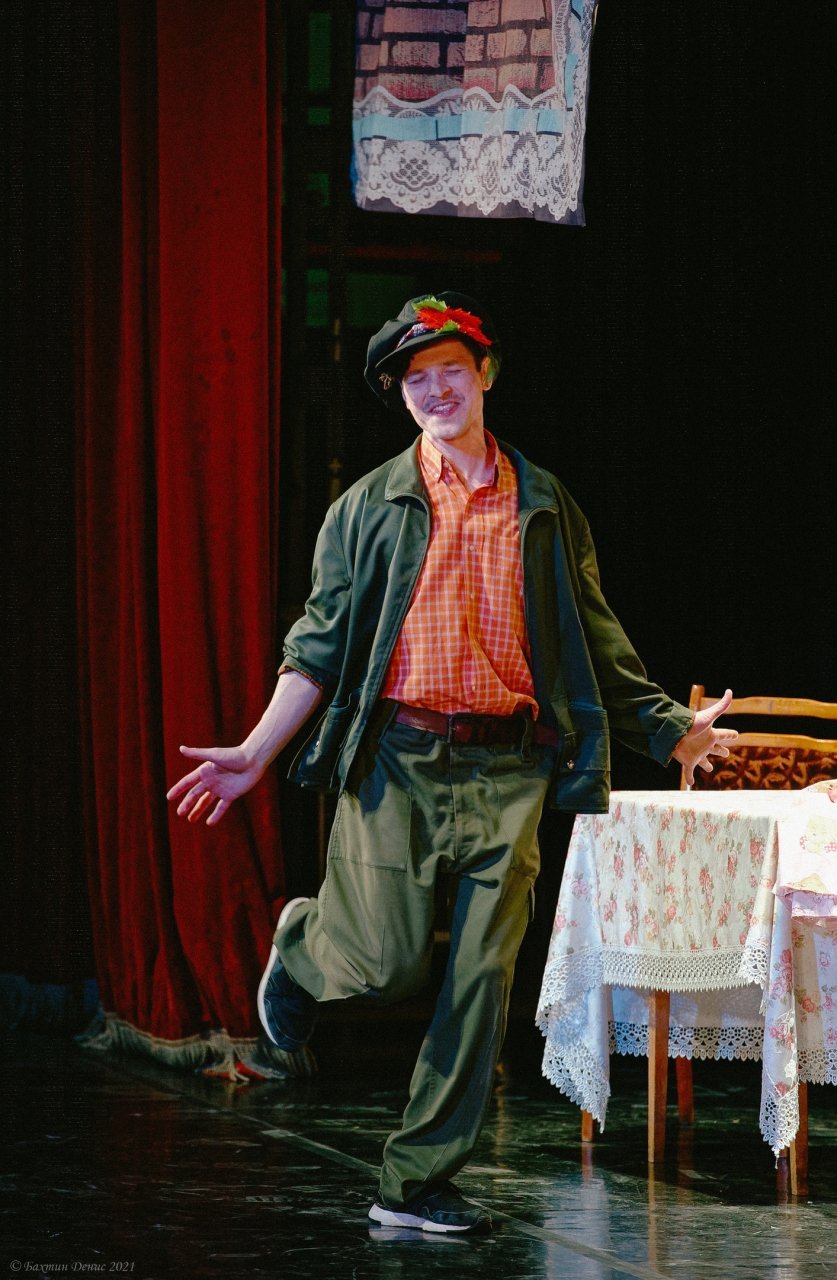 ЖЕНИХИ, или как родители дочке жениха выбирали