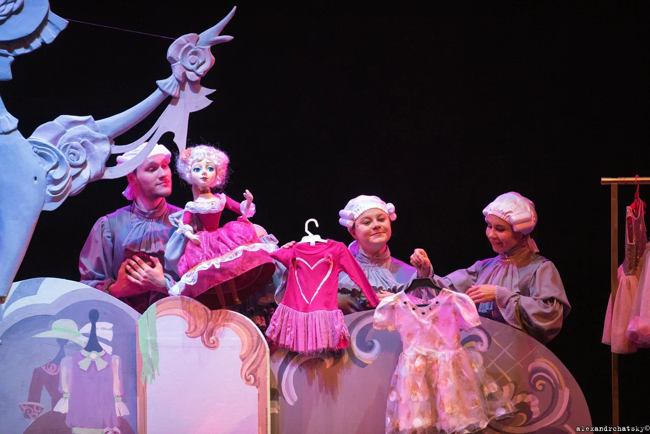 ПРИНЦЕССА НА ГОРОШИНЕ. Сказочная история с куклами-великанами