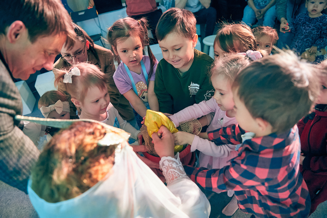 Сказка «Золотое зёрнышко» в Мягком театре