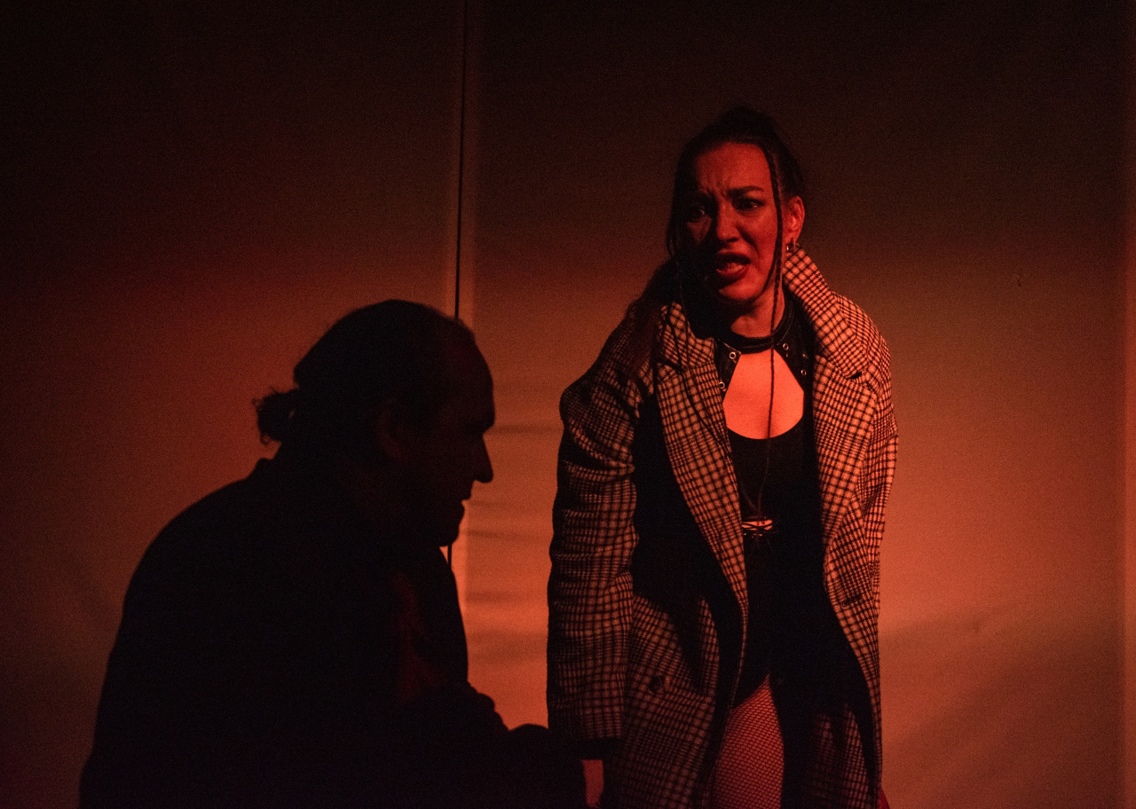 Особо безопасный любовник - мастерская сатиры