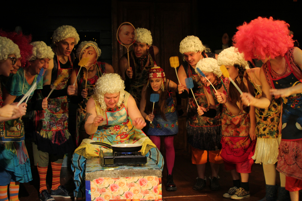 Слуга двух господ