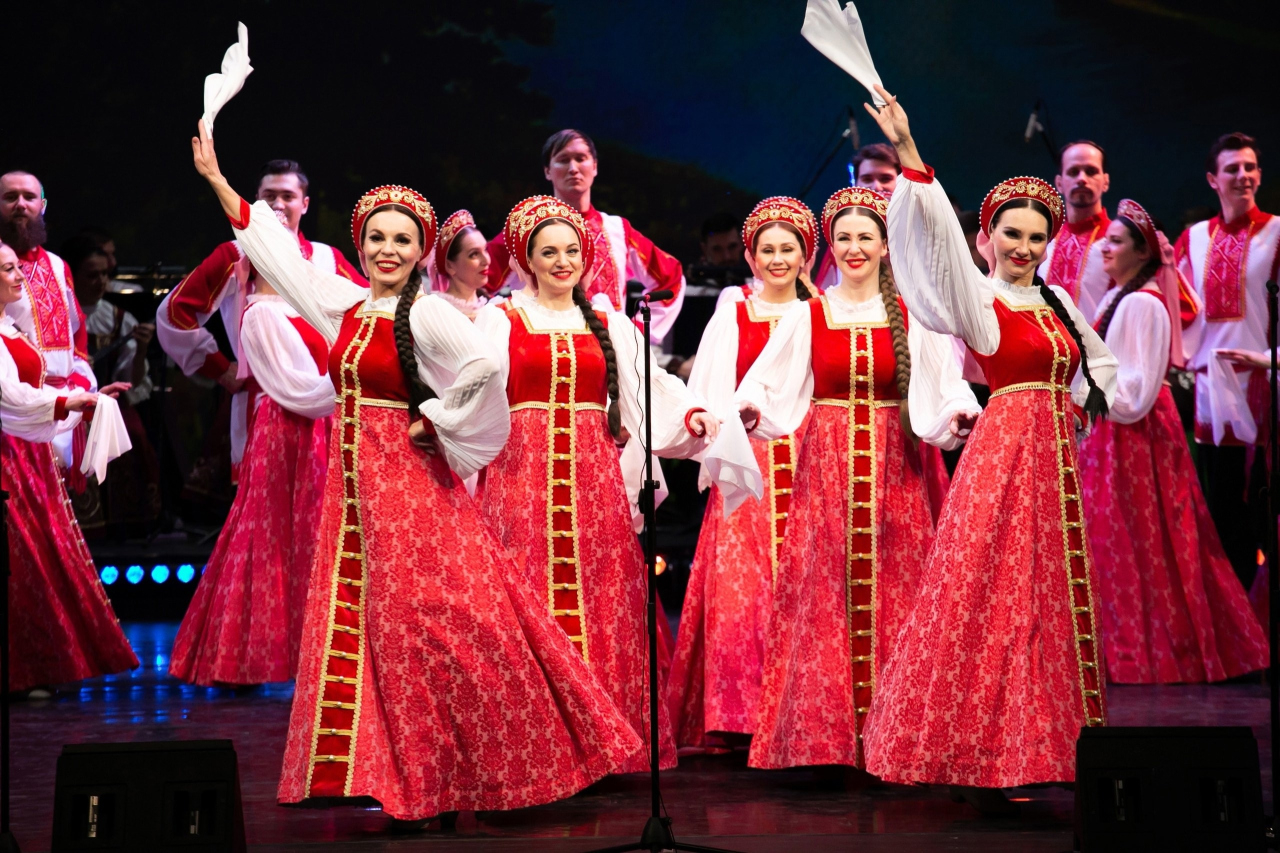 Концерт государственного академического Волжского русского народного хора им.П.М.Милославова