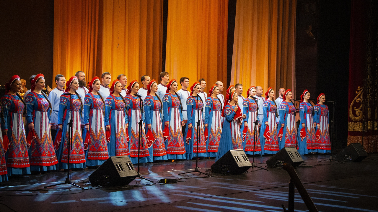 Концерт государственного академического Волжского русского народного хора им.П.М.Милославова