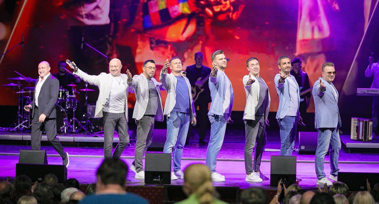 Хор Турецкого "Вам, любимые!"