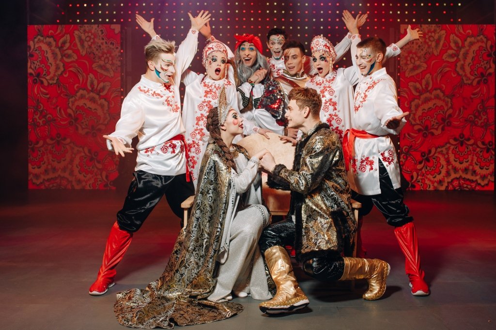 Акробатическое шоу "Русские сказки" (Москва)