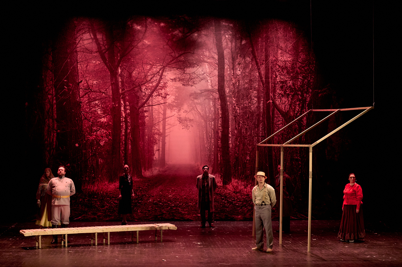 Спектакль "Осенний роман"