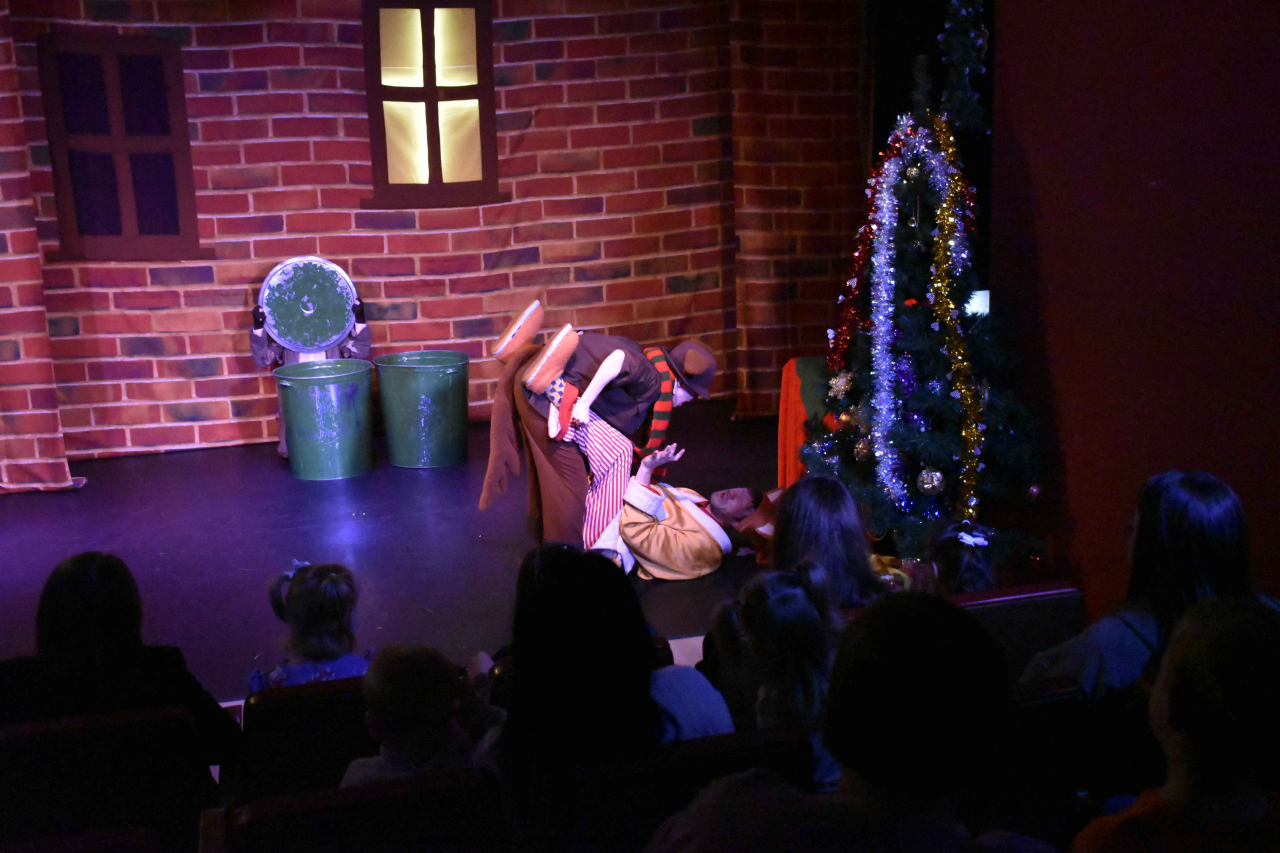 Кот в молоке