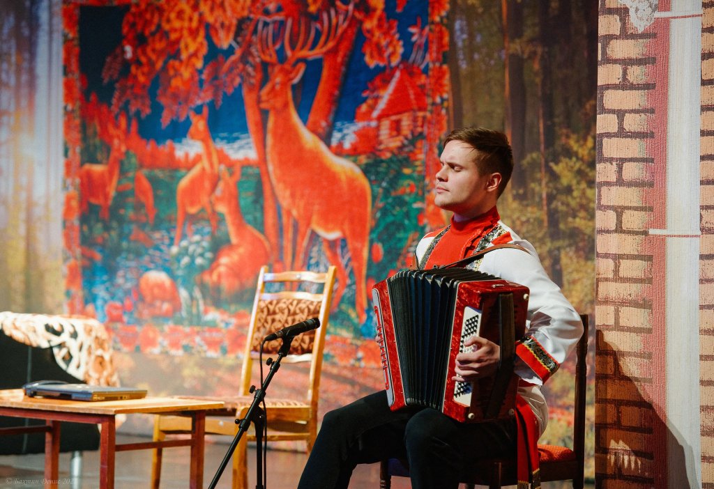 ЖЕНИХИ, или как родители дочке жениха выбирали