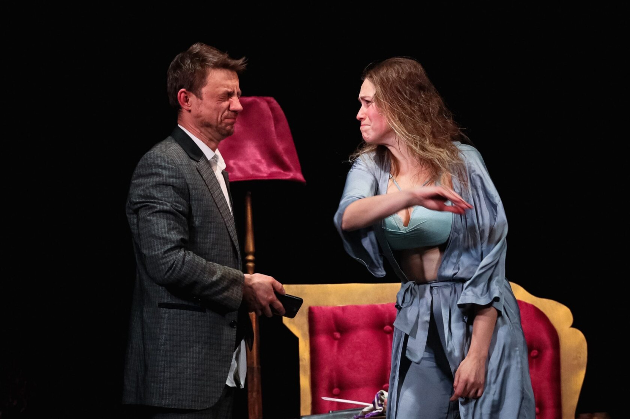 Сумасбродка