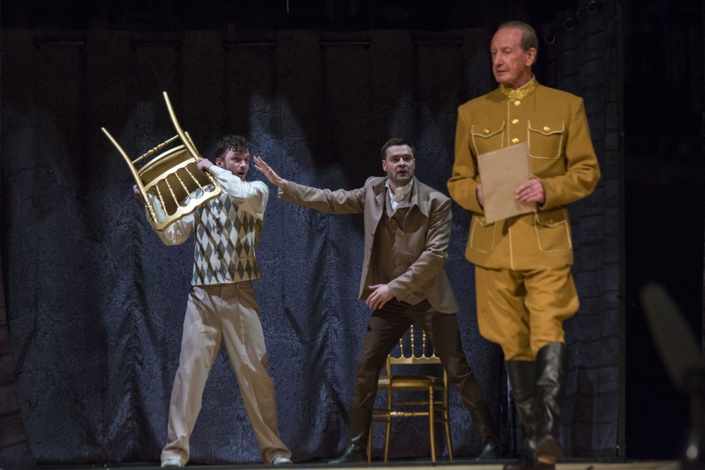 Спектакль «РаскольникOFF»