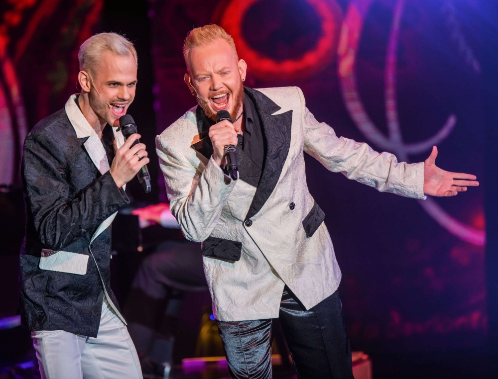 "Джентльмен шоу". 6+