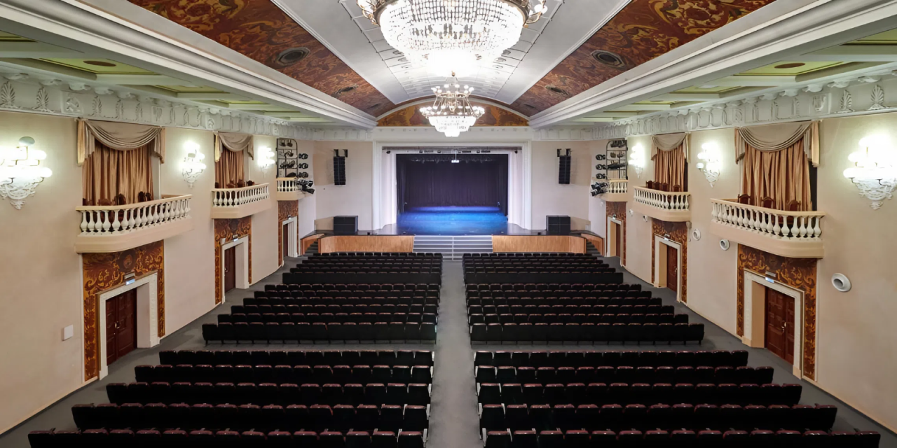 Вивальди "Времена года" при Свечах