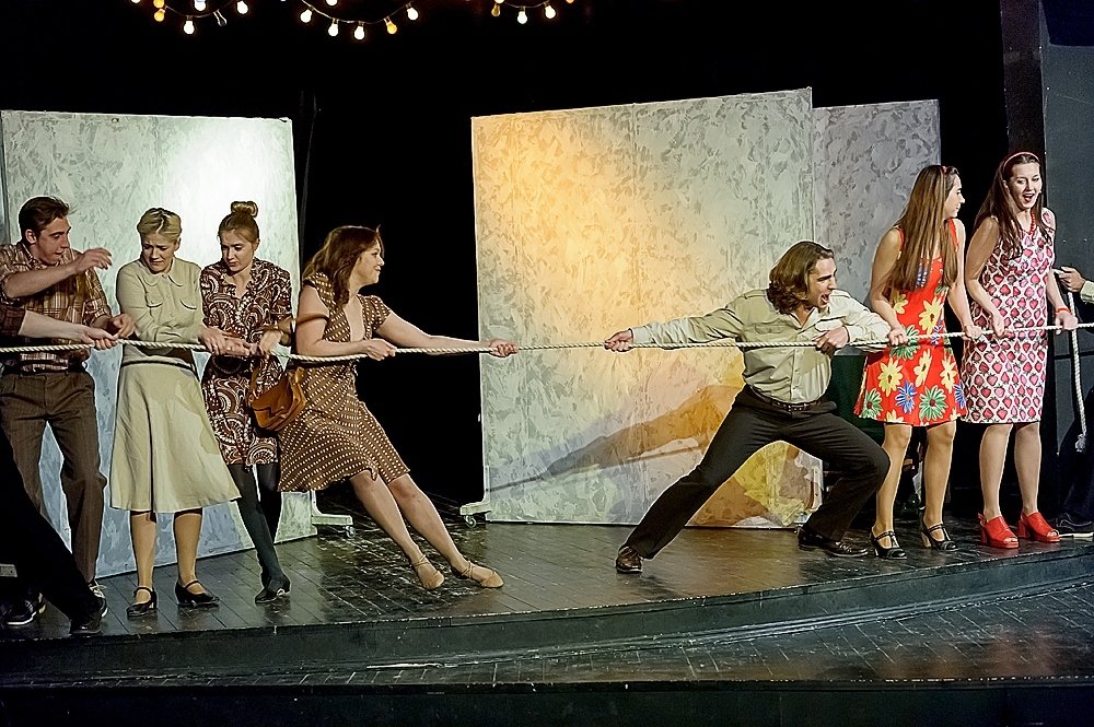 Фестиваль "Золотая Маска" в Екатеринбурге - спектакль "С любимыми не расставайтесь" МТЮЗ