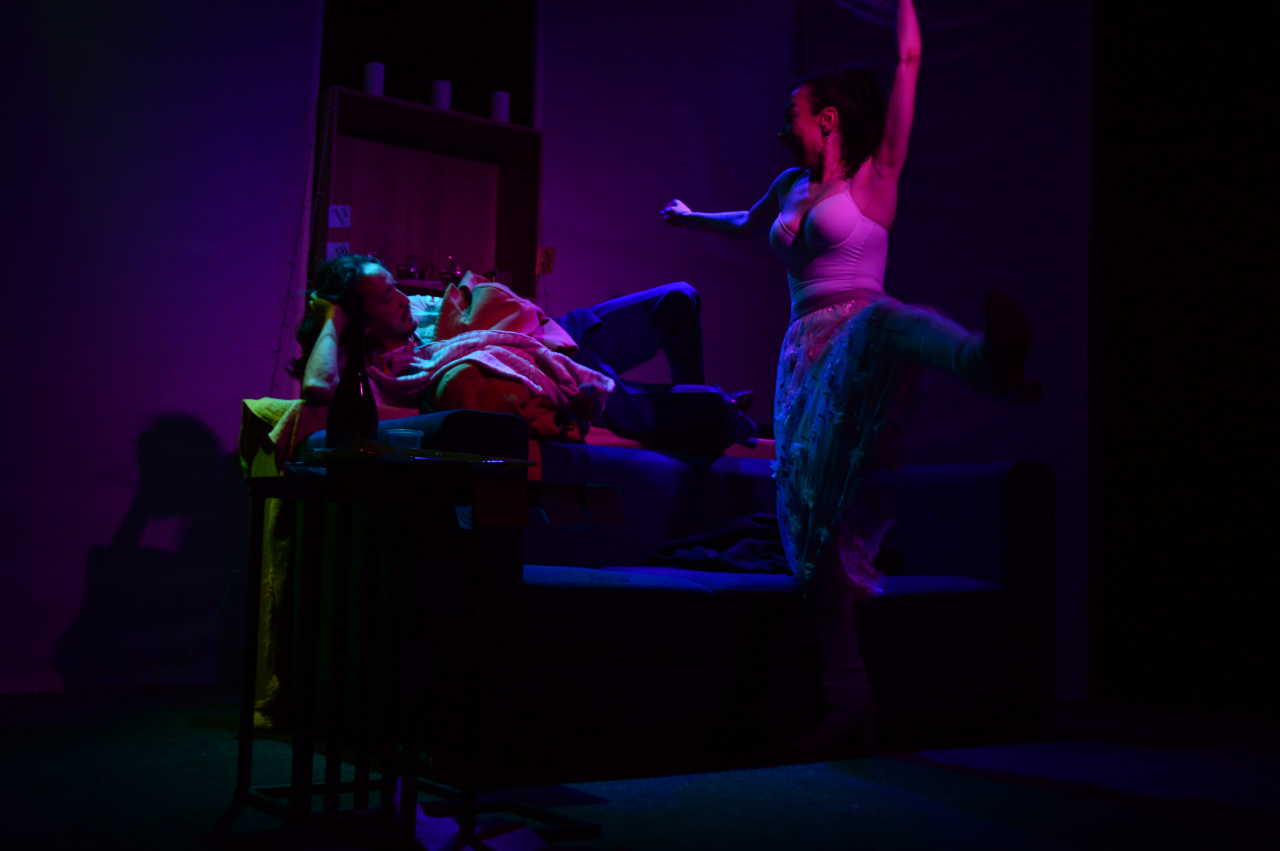 Жизнь в розовом стрессе - мастерская сатиры