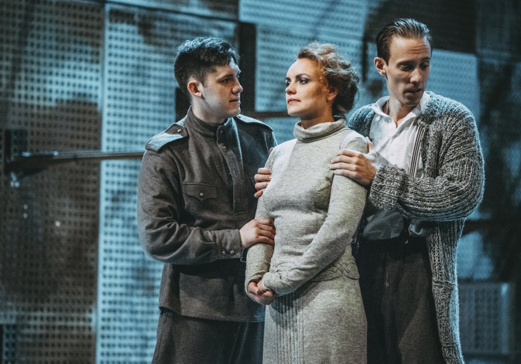 Дни Турбиных