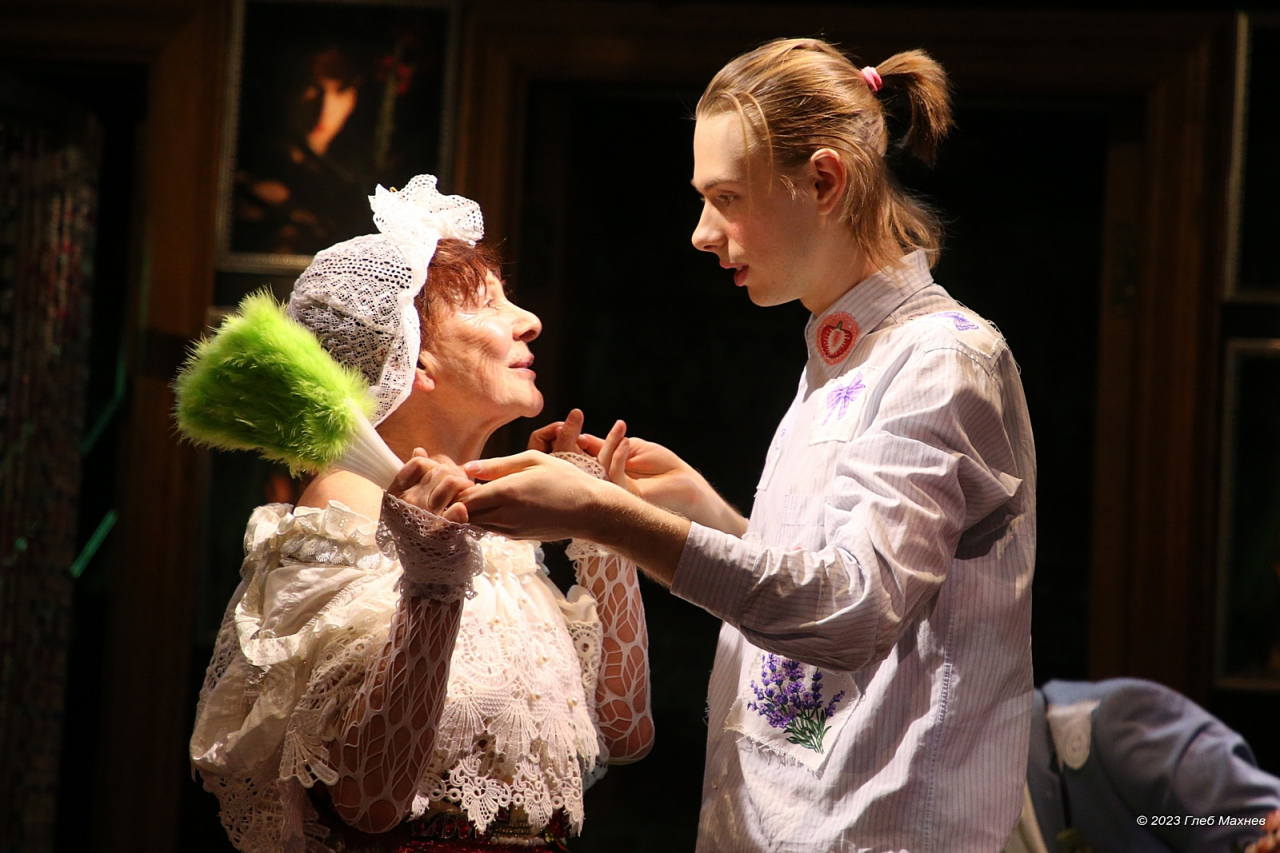 Стеклянный зверинец