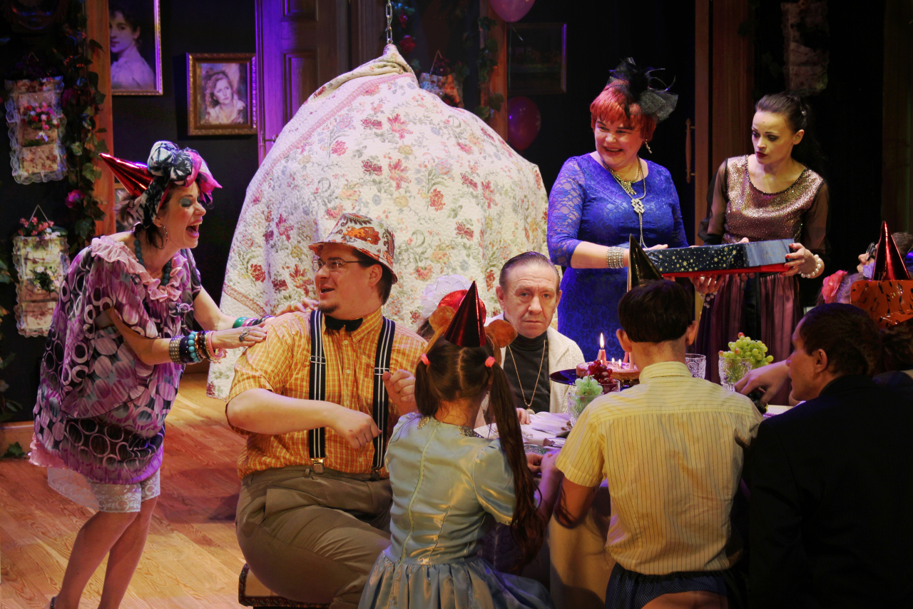 Кошка на раскаленной крыше