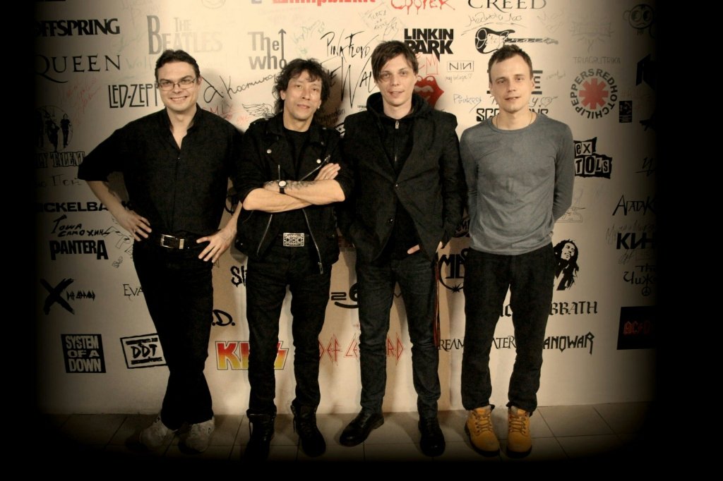 Лучшие хиты группы "КИНО" С ОРКЕСТРОМ. "Симфонические огурцы"