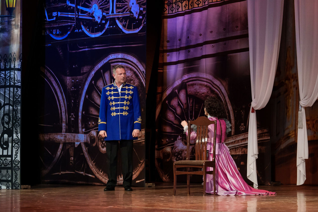 Спектакль «Анна Каренина»