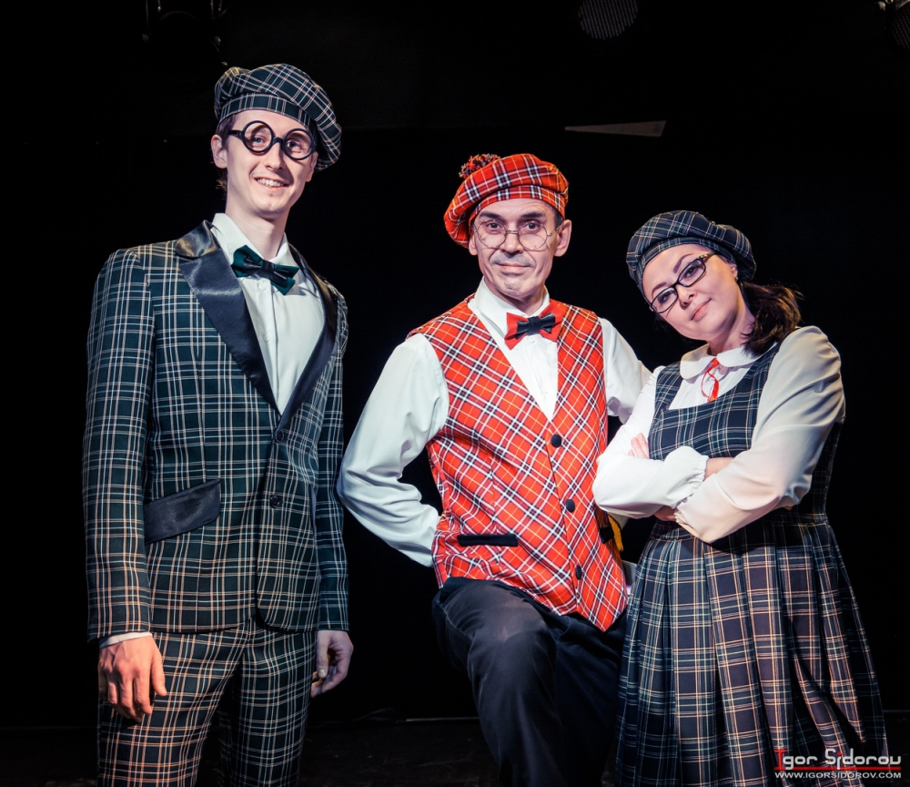 "Теремок". Максим Холл. 0+