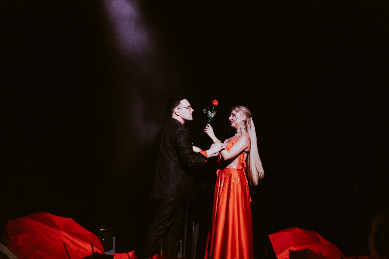 Иллюзионные шоу «Она верит в чудеса»