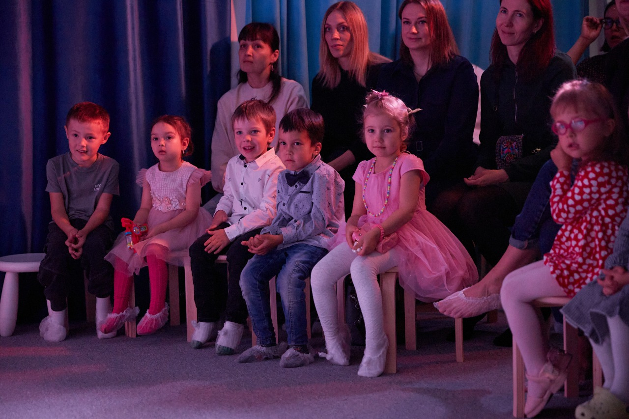 Сказка "Шарабум" - День смеха в Мягком театре