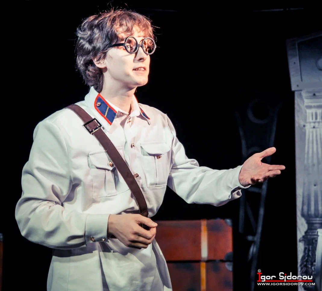 "Неизлечимые". Максим Холл. 12+