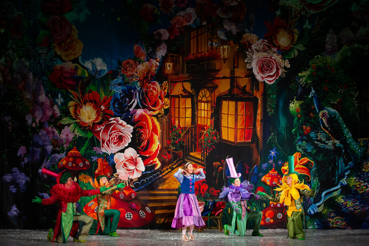 Московская премьера Новогодней сказки «Снежная Королева» от режиссёра Московского театра Н. Сац В. Меркулова