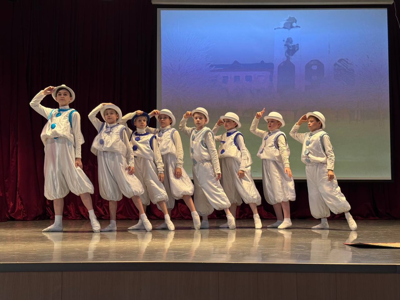 Спектакль "Снегови-почтовик" Лицей им. С.П. Дягилева в рамках конкурса "Щелкунчик приглашает" (сцена "Щелкунчик")