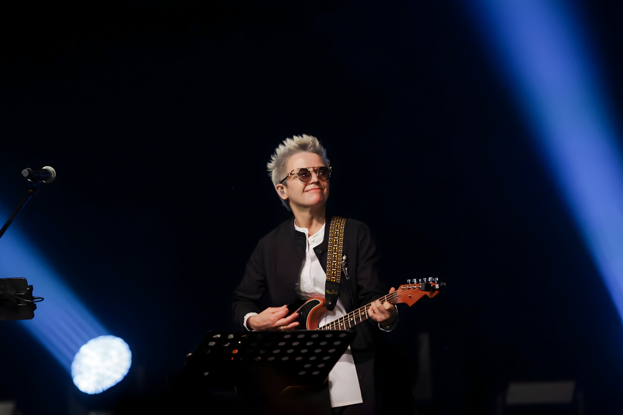 группа "СУРГАНОВА И ОРКЕСТР"