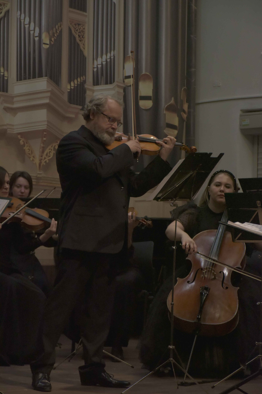 Классики и Современники